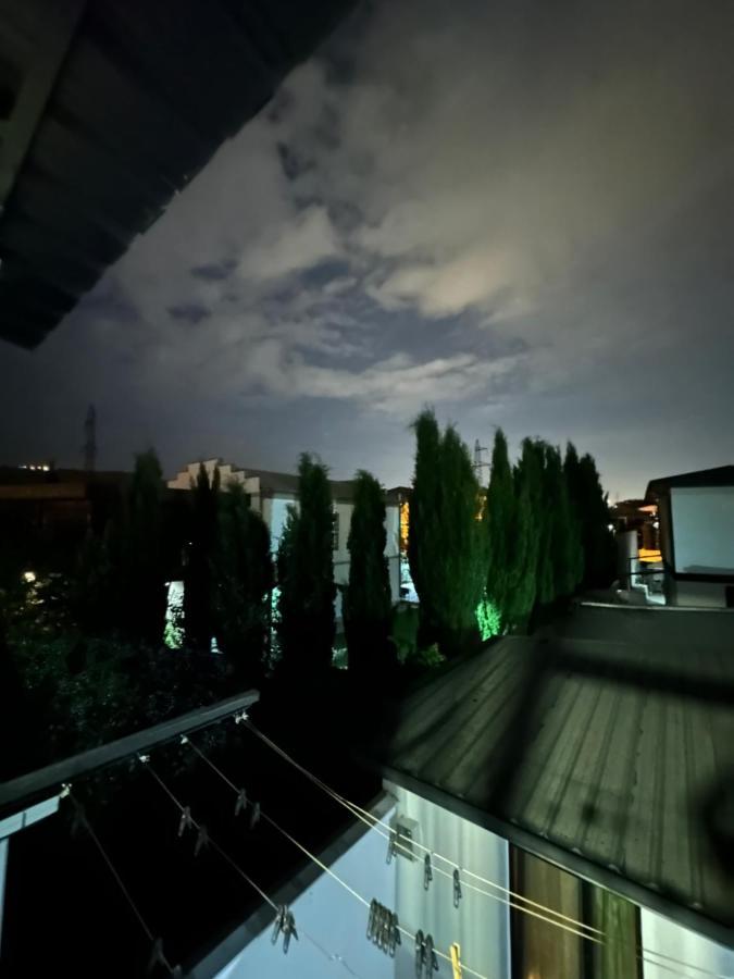 Guesthouse Chrdili Tbilisi Exteriör bild